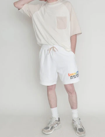 Pantaloni scurti Levi S, alb