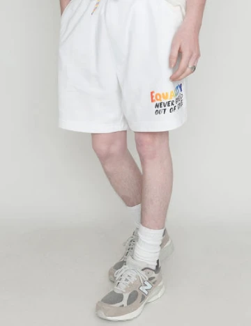 Pantaloni scurti Levi S, alb
