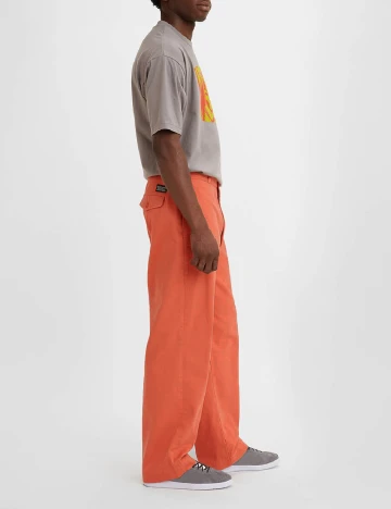 Pantaloni Levi S, caramiziu