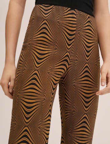Pantaloni Mango, maro