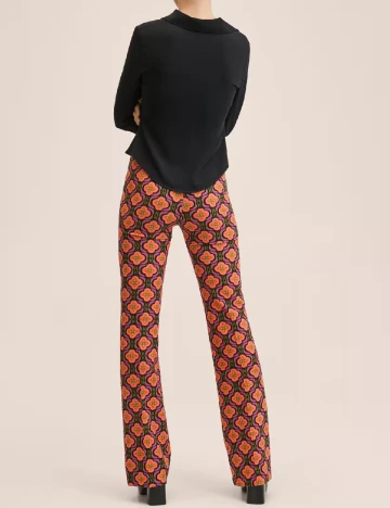 Pantaloni Mango, mix culori