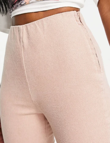 Pantaloni ASOS, roz pal