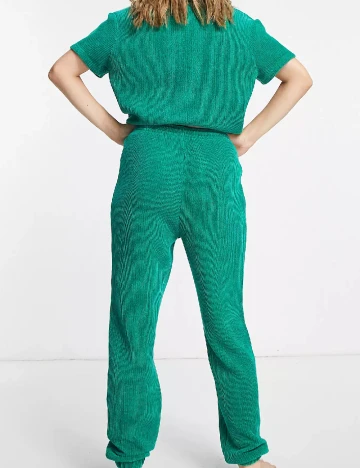 Tricou ASOS, verde Verde