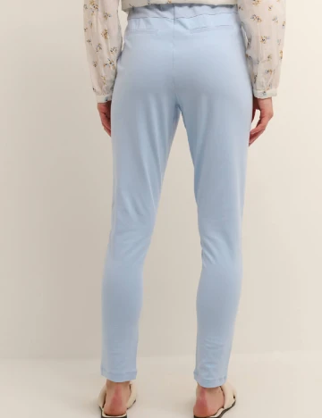 Pantaloni Kaffe, albastru