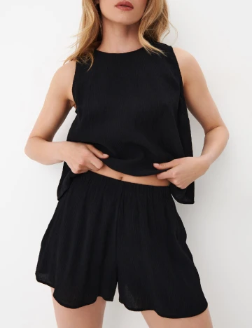 Pantaloni scurti Mohito, negru