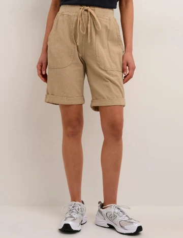 Pantaloni scurti Kaffe, crem Crem