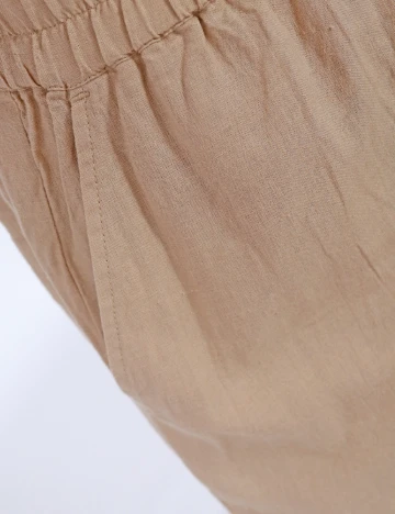 Pantaloni scurti Culture, crem
