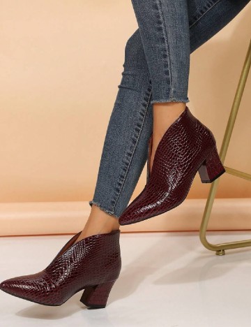 
						Botine SHEIN, visiniu