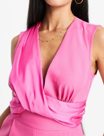 Salopeta ASOS, roz