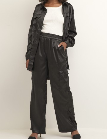 
						Pantaloni Kaffe, negru