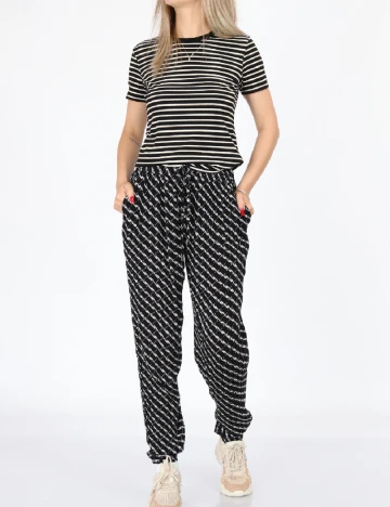 Pantaloni Kaffe, negru