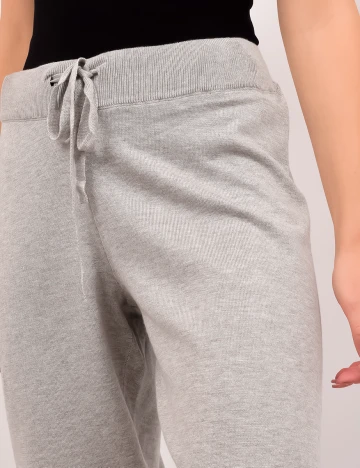 Pantaloni Vero Moda, gri, M