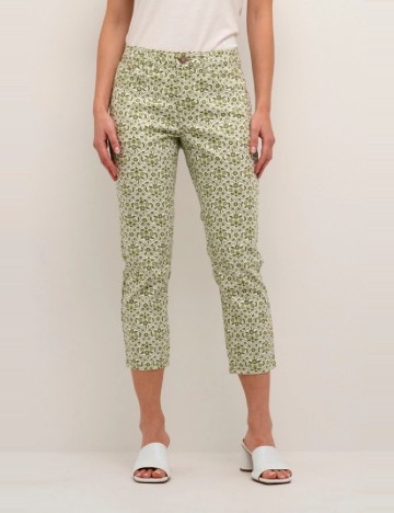 
						Pantaloni Cream, verde