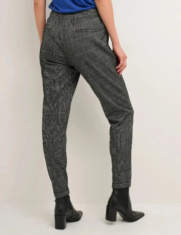 Pantaloni Kaffe, gri