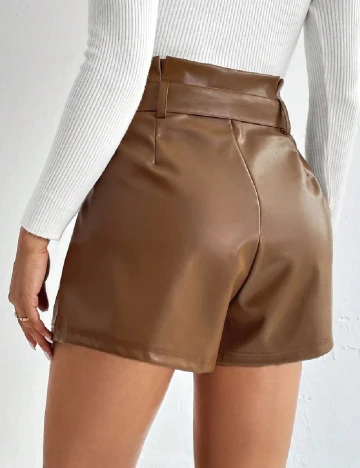 Pantaloni scurti SHEIN, maro
