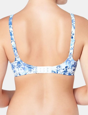 Sutien Triumph, mix culori