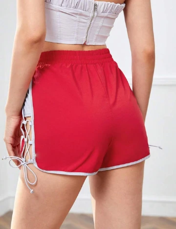 Pantaloni scurti SHEIN, rosu