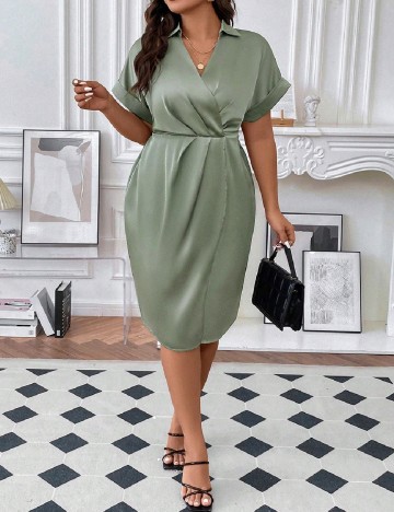 
						Rochie scurta SHEIN CURVE, verde