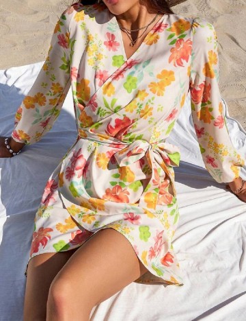 
						Rochie scurta SHEIN, crem