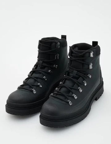 Bocanci Reserved, negru Negru