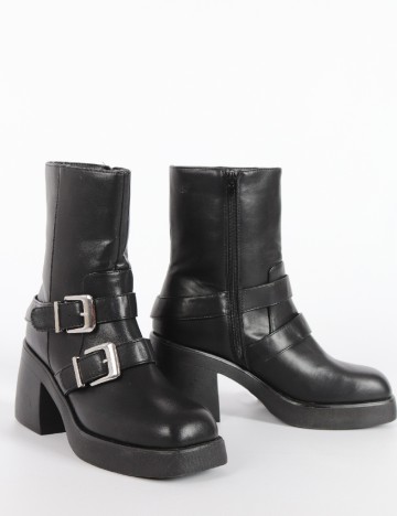 
						Botine Reserved, negru