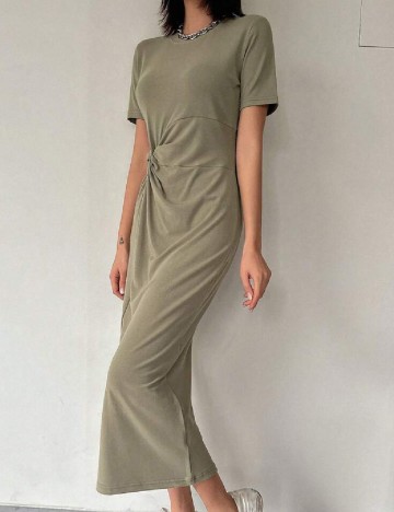 
						Rochie lunga Dazy, verde