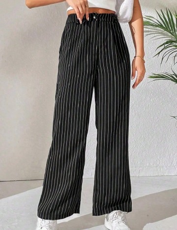 
						Pantaloni SHEIN, negru