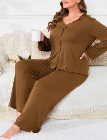 Pijama SHEIN CURVE, maro Maro