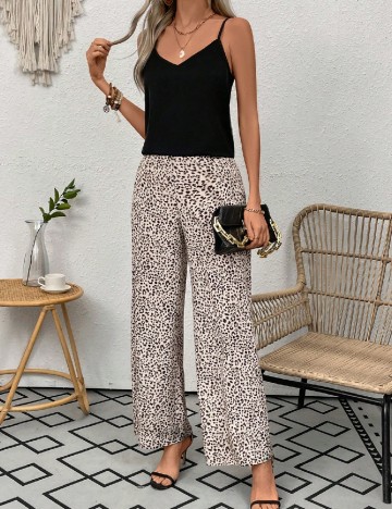 
						Compleu SHEIN, animal print