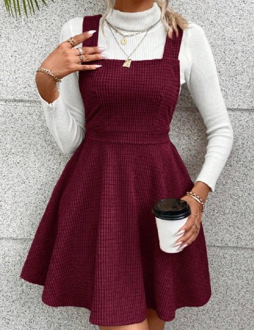 
						Rochie scurta SHEIN, visiniu