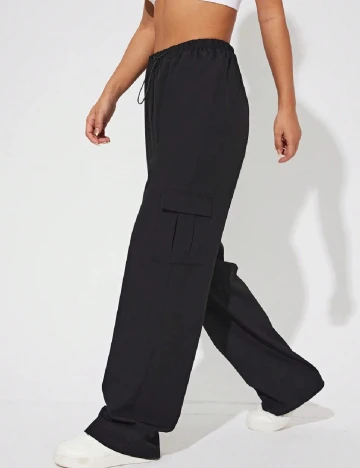 Pantaloni SHEIN, negru