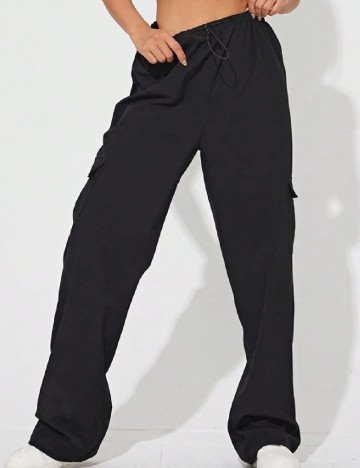Pantaloni SHEIN, negru