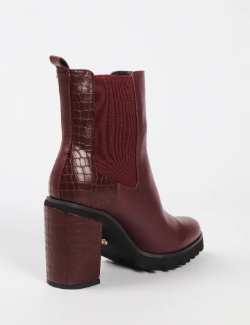 Botine SuperTrash, visiniu