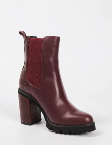 Botine SuperTrash, visiniu