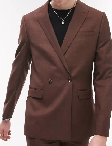 Sacou Topman, maro