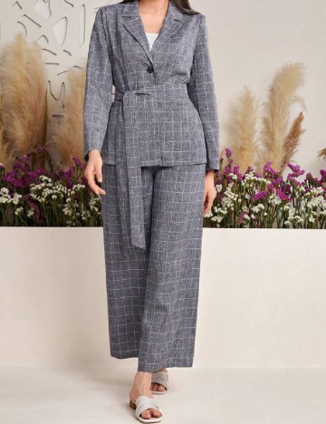 
						Pantaloni SHEIN, gri