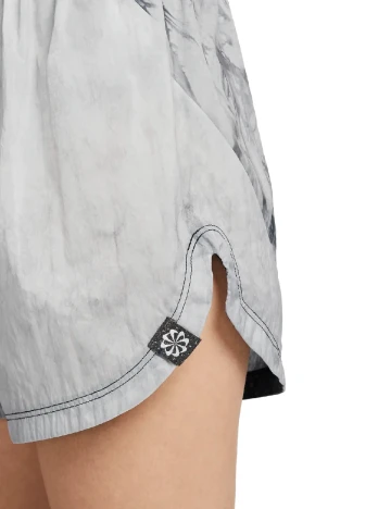 Pantaloni scurti Nike, gri