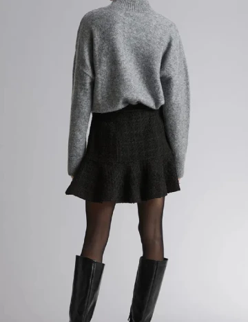 Fusta & other stories, negru