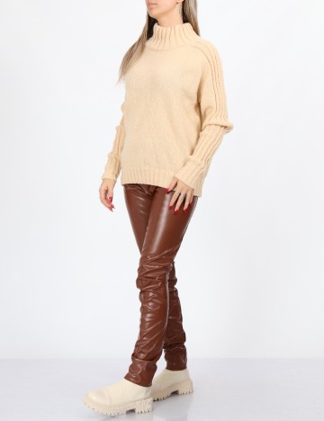 Pulover SHEIN, crem