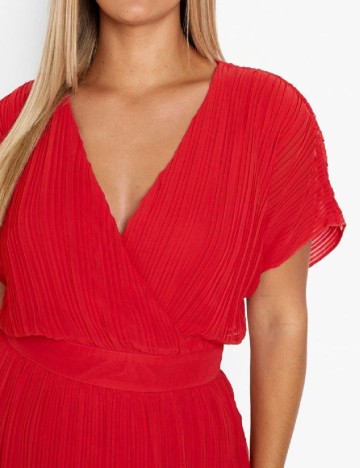 Rochie medie Boohoo Plus Size, rosu