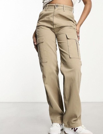 
						Pantaloni Stradivarius, bej