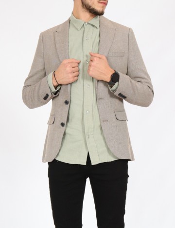 
						Sacou ASOS, maro