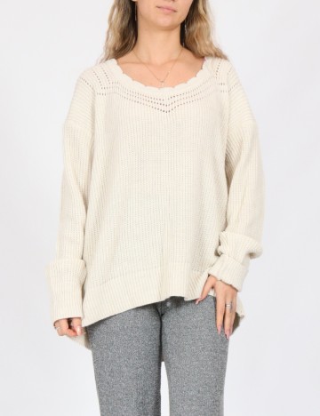 
						Pulover Oversize SHEIN, ecru