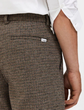 Pantaloni Selected, maro