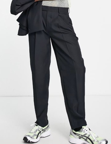 
						Pantaloni ASOS, negru