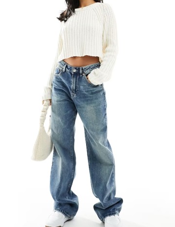 
						Blugi Stradivarius, albastru
