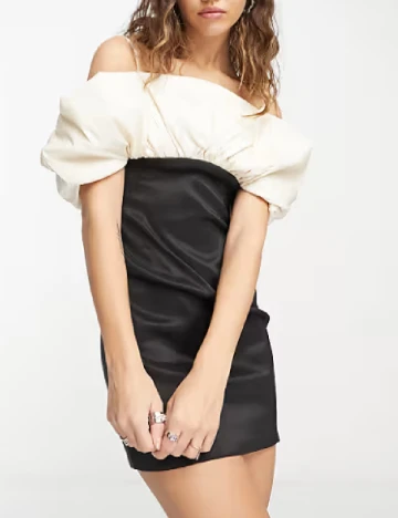 Rochie scurta Bershka, negru