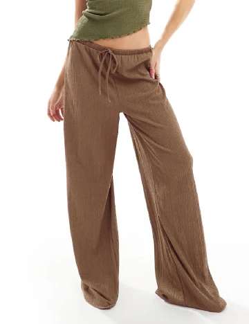 Pantaloni ASOS, maro