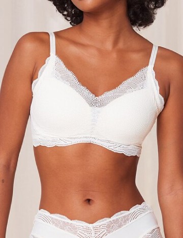 
						Sutien Triumph, ecru