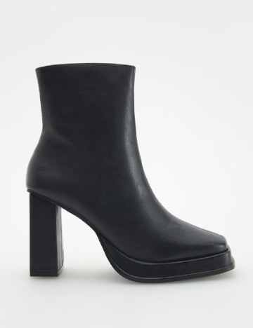 
						Botine Reserved, negru